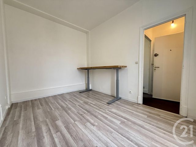 Appartement F2 &agrave; vendre - 2 pi&egrave;ces - 26,75 m2 - Fontainebleau - 77 - ILE-DE-FRANCE