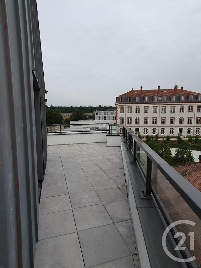 Appartement Studio &agrave; louer - 1 pi&egrave;ce - 33,30 m2 - Fontainebleau - 77 - ILE-DE-FRANCE