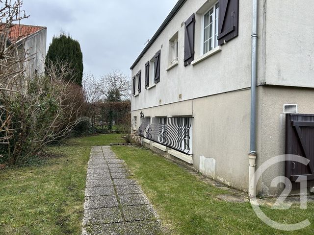 Appartement &agrave; louer - 2 pi&egrave;ces - 48,85 m2 - Avon - 77 - ILE-DE-FRANCE