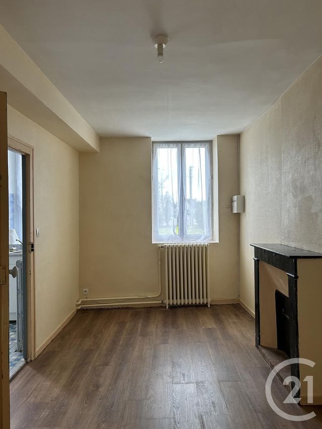 Maison &agrave; louer - 2 pi&egrave;ces - 60,89 m2 - Vernou La Celle Sur Seine - 77 - ILE-DE-FRANCE