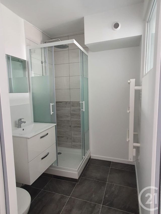 Appartement &agrave; louer - 3 pi&egrave;ces - 51,13 m2 - Avon - 77 - ILE-DE-FRANCE