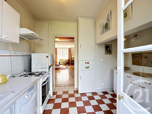 Appartement 3 pièces &agrave; vendre - 3 pi&egrave;ces - 69,50 m2 - Fontainebleau - 77 - ILE-DE-FRANCE