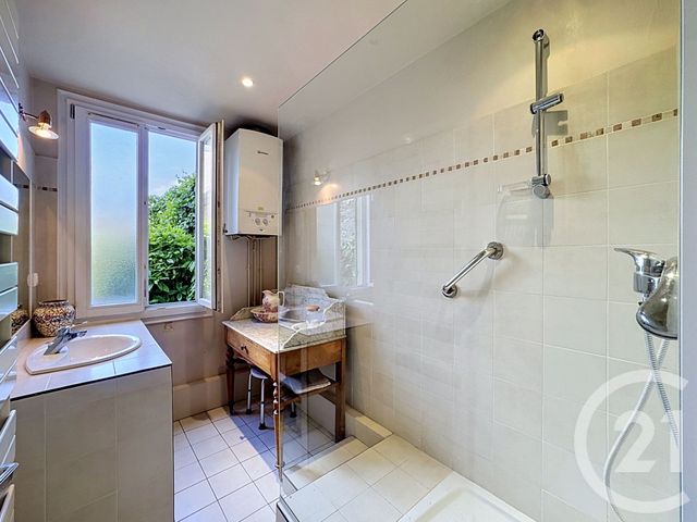 Appartement 3 pièces &agrave; vendre - 3 pi&egrave;ces - 69,50 m2 - Fontainebleau - 77 - ILE-DE-FRANCE
