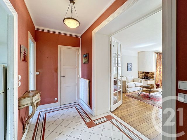 Appartement 3 pièces &agrave; vendre - 3 pi&egrave;ces - 69,50 m2 - Fontainebleau - 77 - ILE-DE-FRANCE