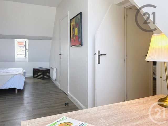 Appartement 2 pièces &agrave; vendre - 2 pi&egrave;ces - 30,74 m2 - Fontainebleau - 77 - ILE-DE-FRANCE