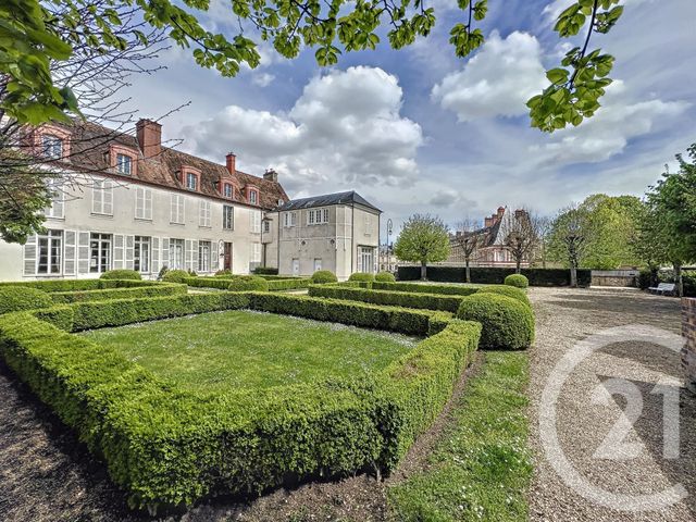 Appartement 2 pièces &agrave; vendre - 2 pi&egrave;ces - 30,74 m2 - Fontainebleau - 77 - ILE-DE-FRANCE