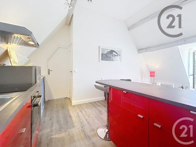 Appartement 2 pièces &agrave; vendre - 2 pi&egrave;ces - 30,74 m2 - Fontainebleau - 77 - ILE-DE-FRANCE