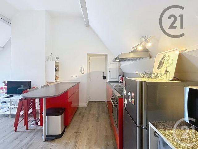 Appartement 2 pièces &agrave; vendre - 2 pi&egrave;ces - 30,74 m2 - Fontainebleau - 77 - ILE-DE-FRANCE