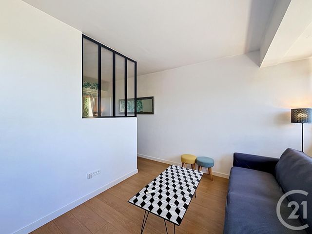 Appartement Studio &agrave; vendre - 1 pi&egrave;ce - 36,45 m2 - Fontainebleau - 77 - ILE-DE-FRANCE