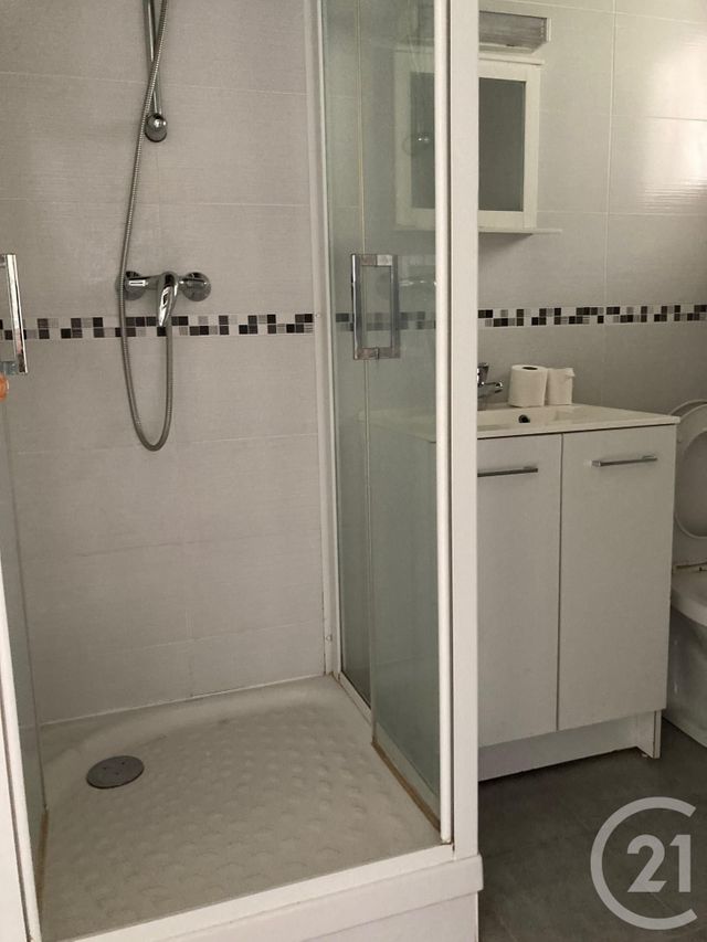 Appartement &agrave; louer - 2 pi&egrave;ces - 50,97 m2 - Samois Sur Seine - 77 - ILE-DE-FRANCE