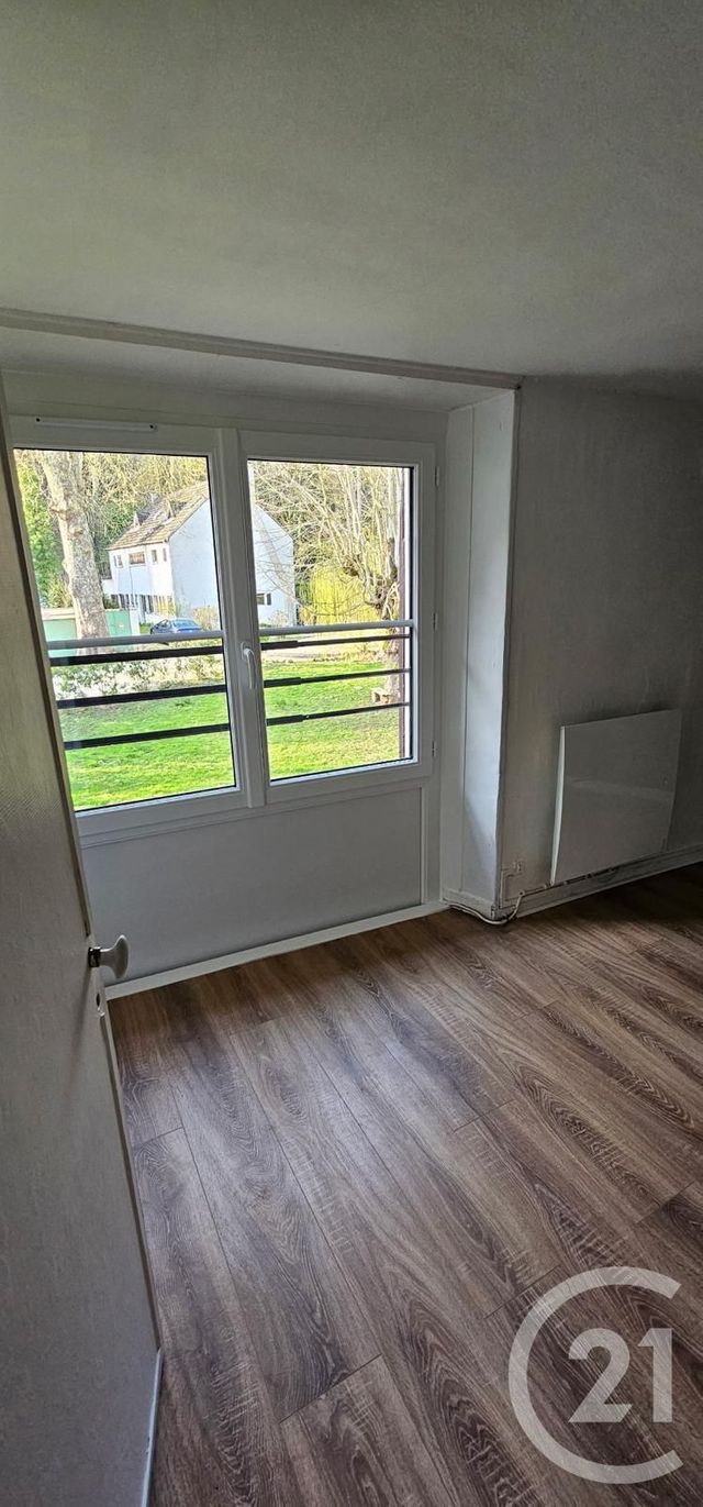 Appartement &agrave; louer - 2 pi&egrave;ces - 50,97 m2 - Samois Sur Seine - 77 - ILE-DE-FRANCE