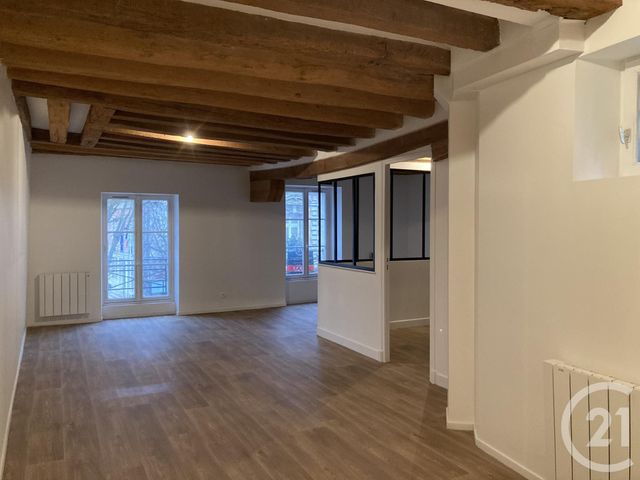 Appartement Studio &agrave; louer - 2 pi&egrave;ces - 52,01 m2 - Fontainebleau - 77 - ILE-DE-FRANCE