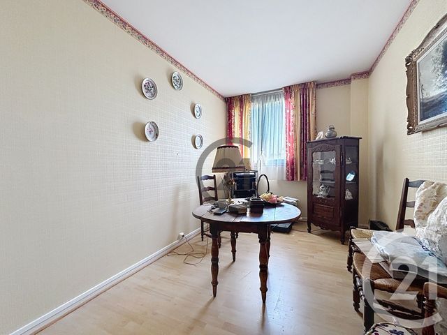 Appartement &agrave; vendre - 4 pi&egrave;ces - 82,12 m2 - Avon - 77 - ILE-DE-FRANCE