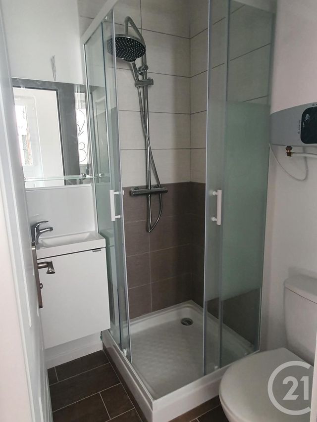 Appartement &agrave; louer - 2 pi&egrave;ces - 30,16 m2 - Avon - 77 - ILE-DE-FRANCE