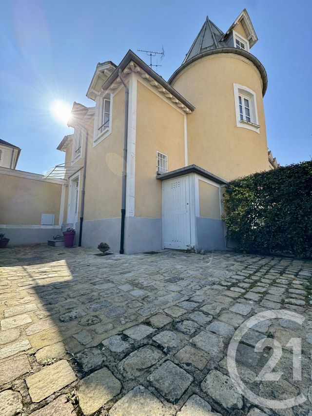 Appartement &agrave; vendre - 3 pi&egrave;ces - 66 m2 - Fontainebleau - 77 - ILE-DE-FRANCE