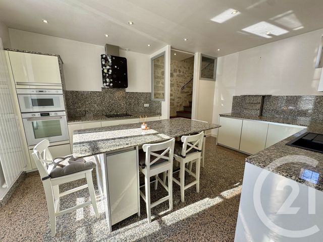 Appartement &agrave; vendre - 3 pi&egrave;ces - 66 m2 - Fontainebleau - 77 - ILE-DE-FRANCE