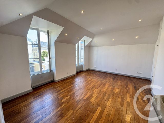 Appartement &agrave; vendre - 3 pi&egrave;ces - 66 m2 - Fontainebleau - 77 - ILE-DE-FRANCE