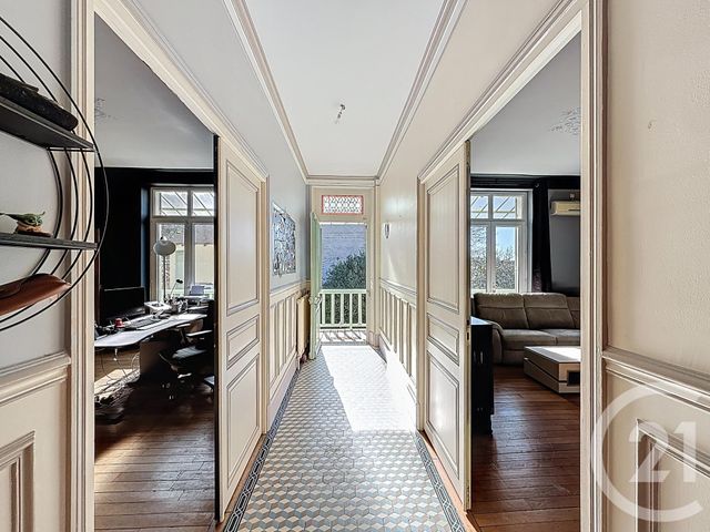 Maison &agrave; vendre - 11 pi&egrave;ces - 257,51 m2 - Fontainebleau - 77 - ILE-DE-FRANCE