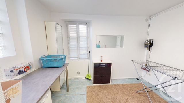 Maison &agrave; louer - 3 pi&egrave;ces - 68,41 m2 - Fontainebleau - 77 - ILE-DE-FRANCE