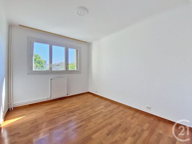 Appartement T3 &agrave; louer - 3 pi&egrave;ces - 59,29 m2 - Avon - 77 - ILE-DE-FRANCE
