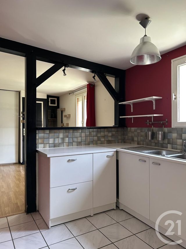 Appartement &agrave; louer - 2 pi&egrave;ces - 36,44 m2 - Fontainebleau - 77 - ILE-DE-FRANCE