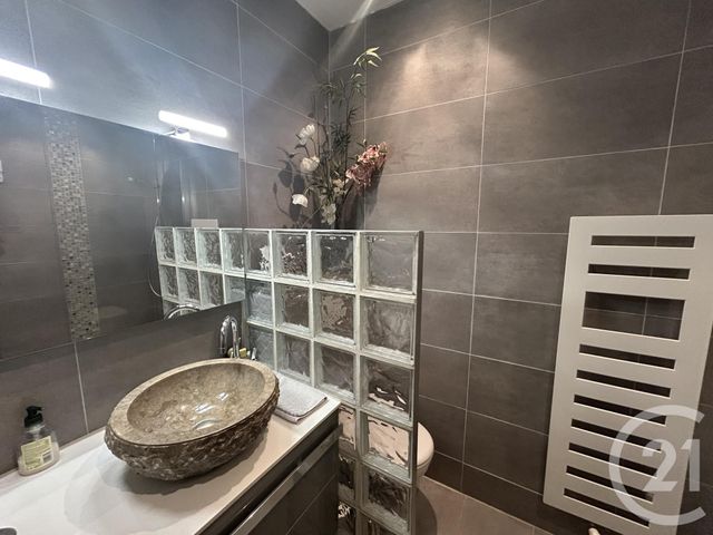 Appartement Duplex &agrave; vendre - 8 pi&egrave;ces - 184 m2 - Fontainebleau - 77 - ILE-DE-FRANCE