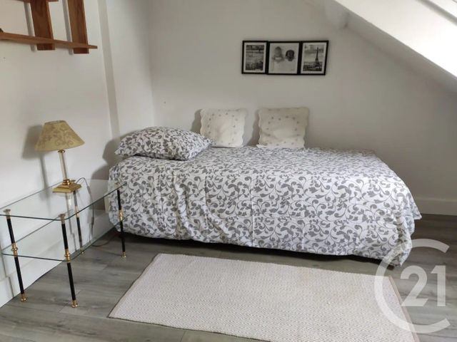 Appartement F5 &agrave; louer - 5 pi&egrave;ces - 112,29 m2 - Fontainebleau - 77 - ILE-DE-FRANCE