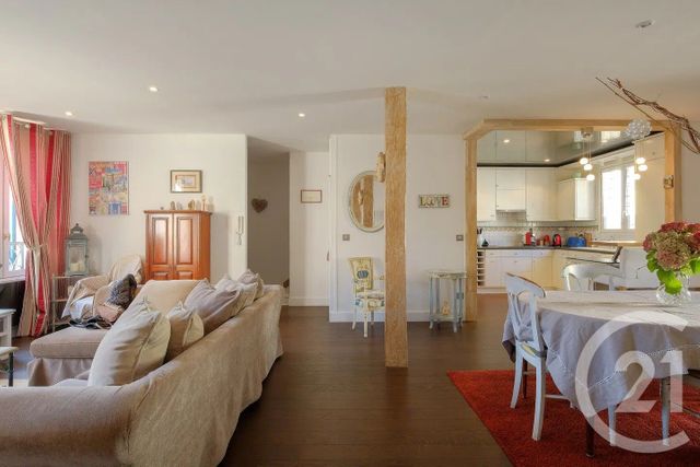 Appartement F5 &agrave; louer - 5 pi&egrave;ces - 112,29 m2 - Fontainebleau - 77 - ILE-DE-FRANCE