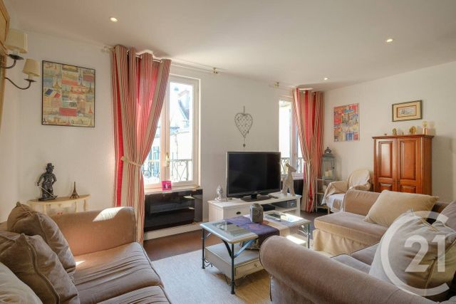 Appartement F5 &agrave; louer - 5 pi&egrave;ces - 112,29 m2 - Fontainebleau - 77 - ILE-DE-FRANCE