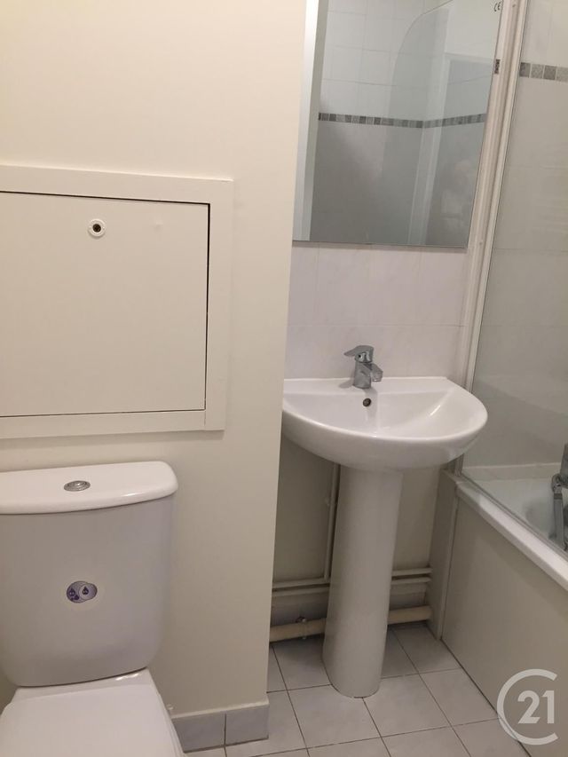 Appartement Studio &agrave; louer - 1 pi&egrave;ce - 27,02 m2 - Avon - 77 - ILE-DE-FRANCE