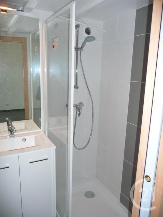 Appartement Studio &agrave; louer - 1 pi&egrave;ce - 16,01 m2 - Fontainebleau - 77 - ILE-DE-FRANCE