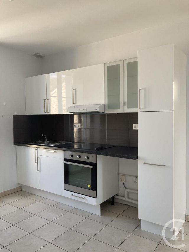 Appartement &agrave; louer - 3 pi&egrave;ces - 42,45 m2 - Avon - 77 - ILE-DE-FRANCE