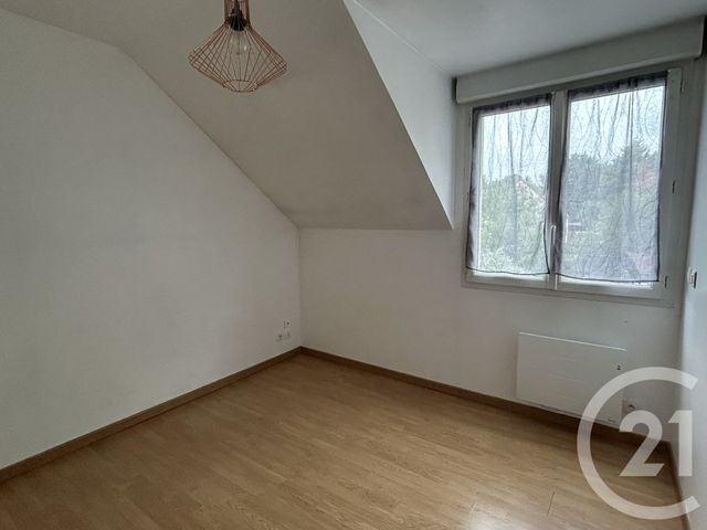 Appartement F3 &agrave; louer - 3 pi&egrave;ces - 54,11 m2 - Vaux Le Penil - 77 - ILE-DE-FRANCE