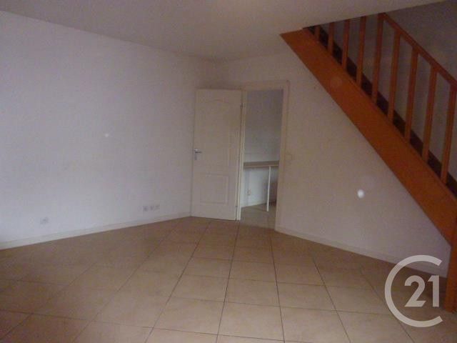 Appartement F3 &agrave; louer - 3 pi&egrave;ces - 54,11 m2 - Vaux Le Penil - 77 - ILE-DE-FRANCE