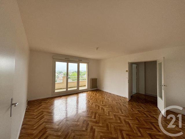 Appartement F2 à louer AVON