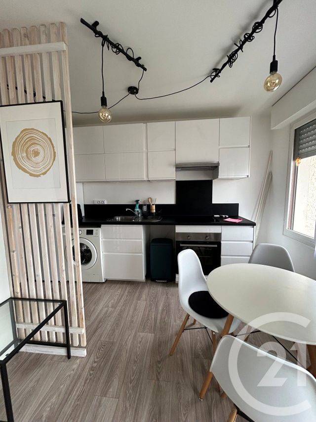 Appartement Studio à louer AVON