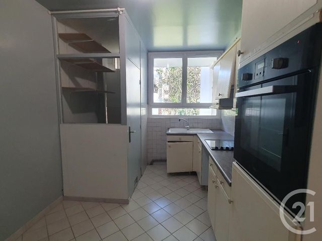 Appartement &agrave; louer - 3 pi&egrave;ces - 59,30 m2 - Avon - 77 - ILE-DE-FRANCE