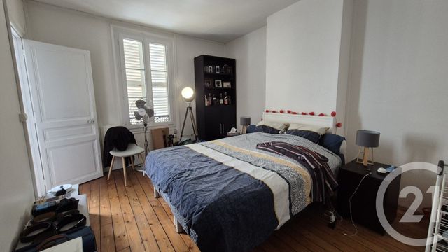 Appartement &agrave; louer - 3 pi&egrave;ces - 54,39 m2 - Fontainebleau - 77 - ILE-DE-FRANCE