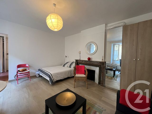 Appartement Studio &agrave; louer - 1 pi&egrave;ce - 31,29 m2 - Fontainebleau - 77 - ILE-DE-FRANCE
