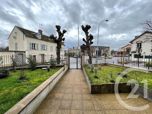 Appartement Studio &agrave; louer - 1 pi&egrave;ce - 18,38 m2 - Avon - 77 - ILE-DE-FRANCE