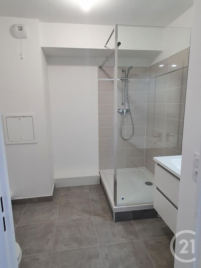 Appartement F1 &agrave; louer - 1 pi&egrave;ce - 33,20 m2 - Avon - 77 - ILE-DE-FRANCE