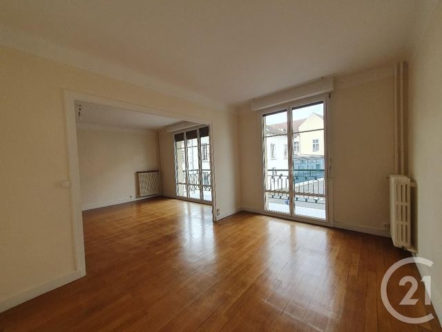 Appartement 4 pièces &agrave; louer - 4 pi&egrave;ces - 93,46 m2 - Fontainebleau - 77 - ILE-DE-FRANCE