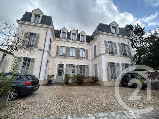 Appartement F6 &agrave; louer - 6 pi&egrave;ces - 125,78 m2 - Fontainebleau - 77 - ILE-DE-FRANCE