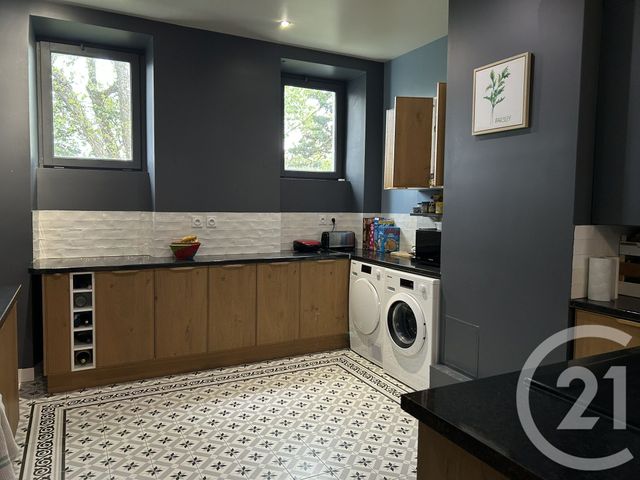 Appartement F6 &agrave; louer - 6 pi&egrave;ces - 125,78 m2 - Fontainebleau - 77 - ILE-DE-FRANCE