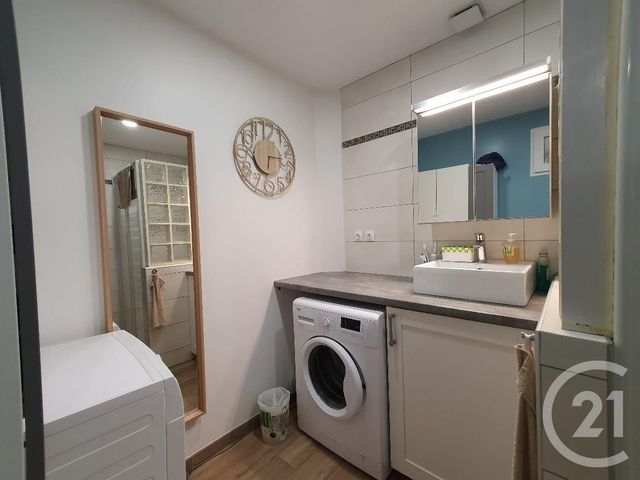 Appartement 3 pièces &agrave; louer - 3 pi&egrave;ces - 59,63 m2 - Nemours - 77 - ILE-DE-FRANCE