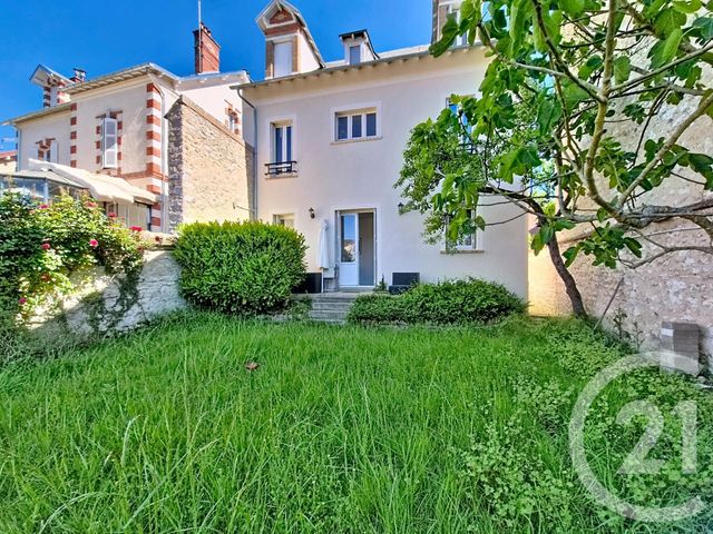 Maison &agrave; louer - 6 pi&egrave;ces - 118,33 m2 - Fontainebleau - 77 - ILE-DE-FRANCE