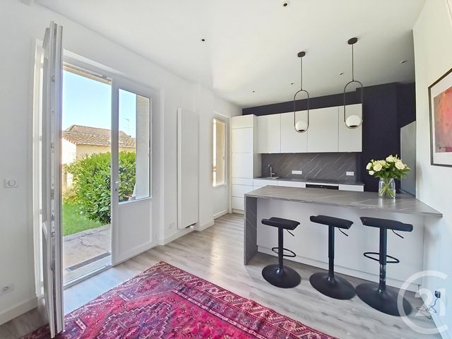 Maison &agrave; louer - 6 pi&egrave;ces - 118,33 m2 - Fontainebleau - 77 - ILE-DE-FRANCE