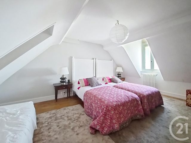 Maison &agrave; louer - 6 pi&egrave;ces - 118,33 m2 - Fontainebleau - 77 - ILE-DE-FRANCE