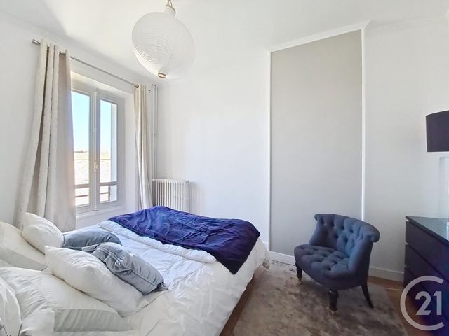 Maison &agrave; louer - 6 pi&egrave;ces - 118,33 m2 - Fontainebleau - 77 - ILE-DE-FRANCE