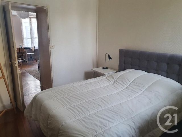 Appartement F2 &agrave; louer - 2 pi&egrave;ces - 43,54 m2 - Fontainebleau - 77 - ILE-DE-FRANCE